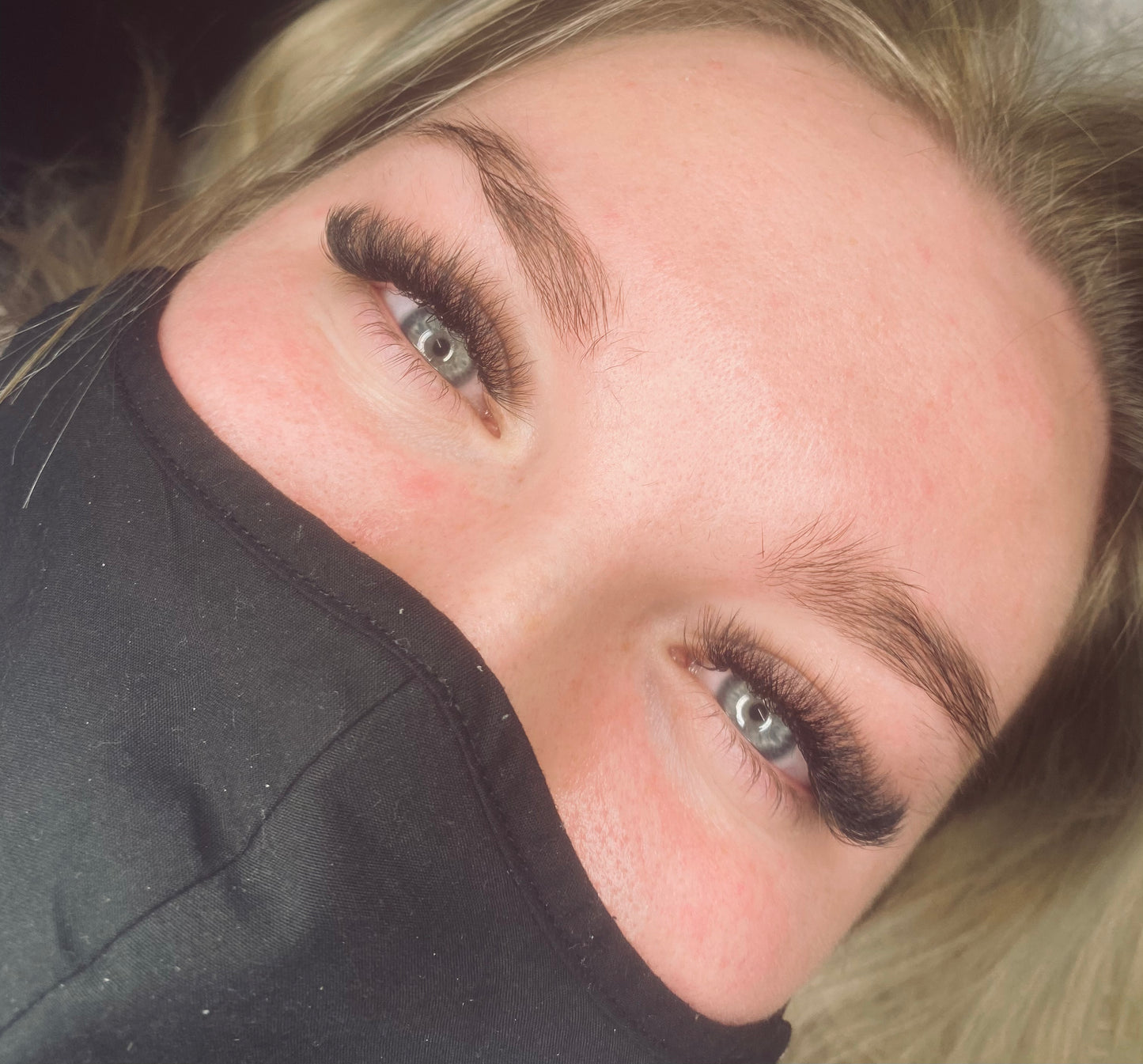 Hybrid (mix) Lash Extensions
